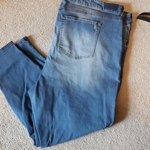 Revery Distressed Mid Rise Ankle Jean-size 24W,NWT